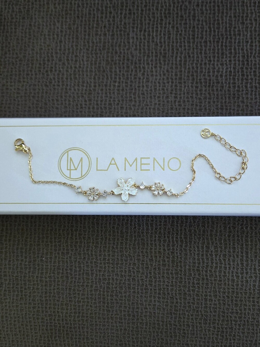 La Meno Druzy Flower🌸 Bracelet - NIB - Picture 9 of 16